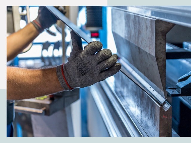 Гибка металла в Чапаевске